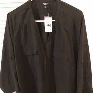 NWT Torrid 1X Black Harper Top
